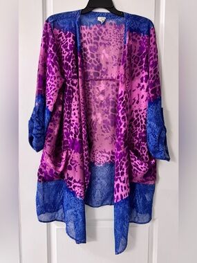 #x978 - Truth + Style Animal Print Semi-Sheer Open Kimono Duster Roll-tab Sleeve